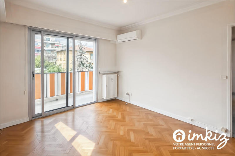 Appartement - 92 m² - 3 pièces