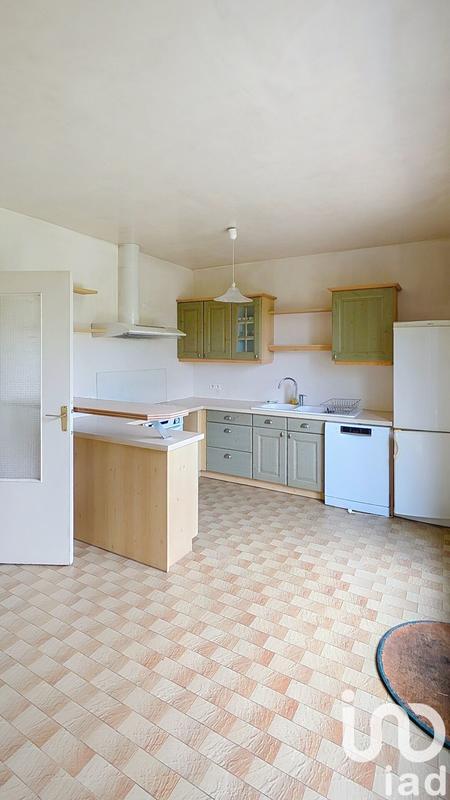 Maison - 212 m² - 8 pièces