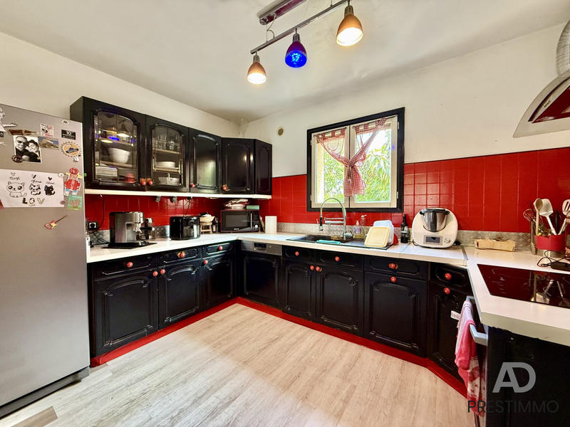 Maison - 150 m² - 5 pièces