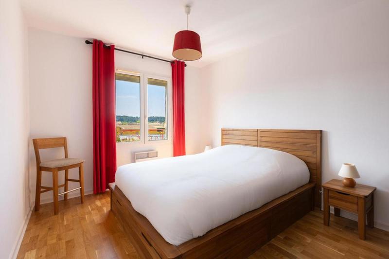 Maison - 165 m² - 6 pièces