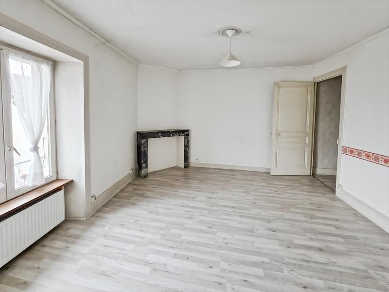 Immeuble - 167 m² - 8 pièces