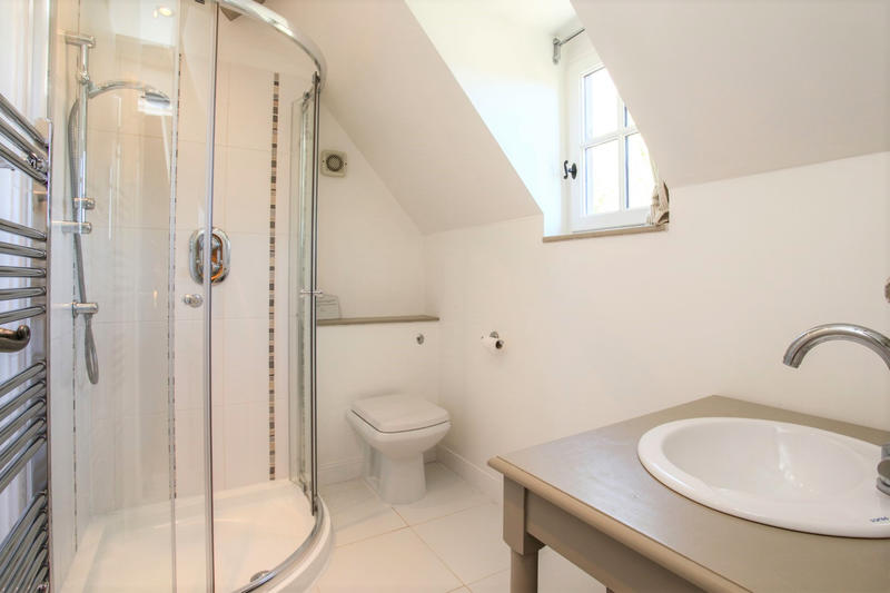 Maison - 357 m² - 16 pièces