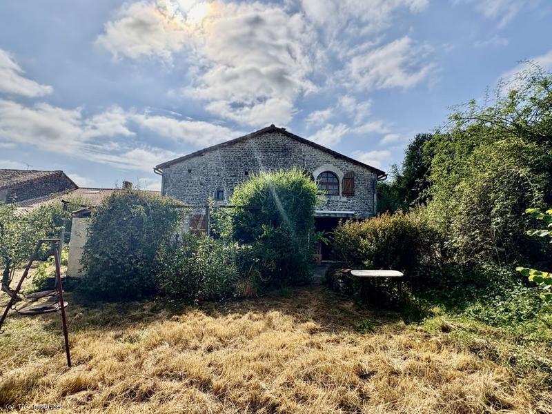 Maison en pierre - 148 m² - 5 pièces