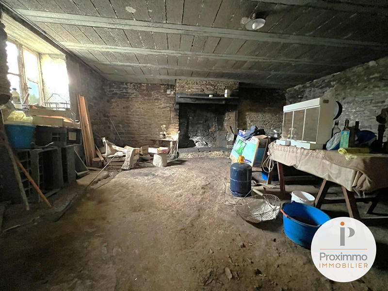 Maison - 340 m² - 13 pièces