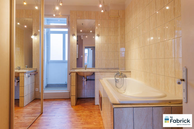 Appartement - 55 m² - 2 pièces