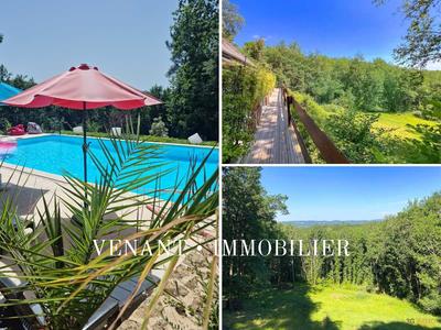 Villa - 280 m² - 13 pièces