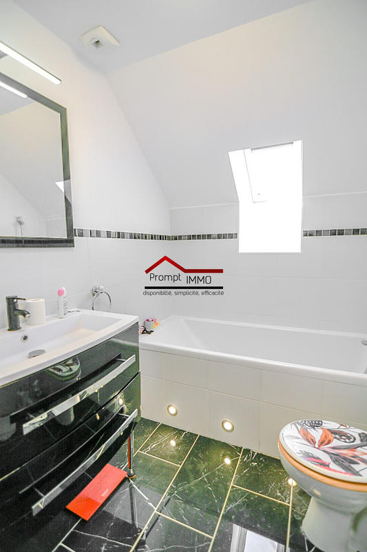 Maison - 114 m² - 6 pièces