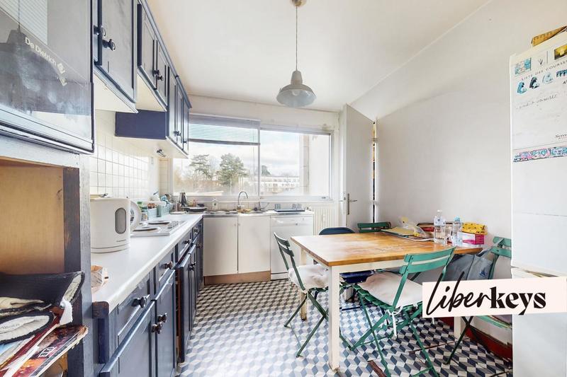 Appartement - 119 m² - 6 pièces