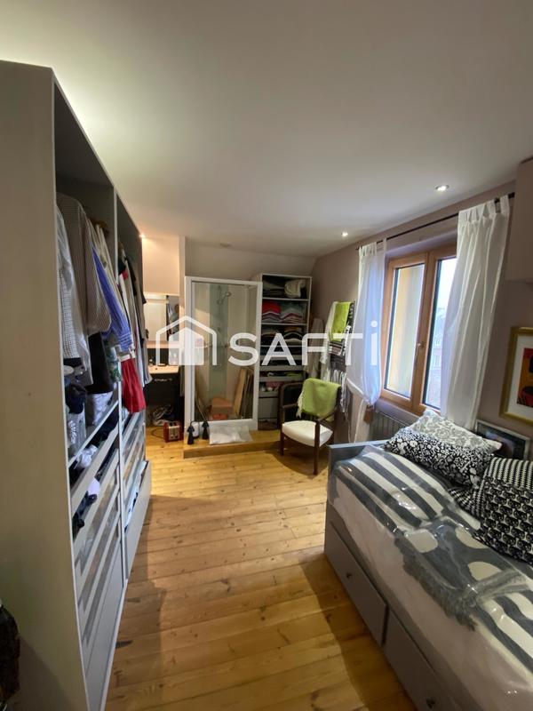 Appartement - 79 m² - 4 pièces