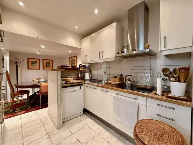 Appartement - 70 m² - 3 pièces