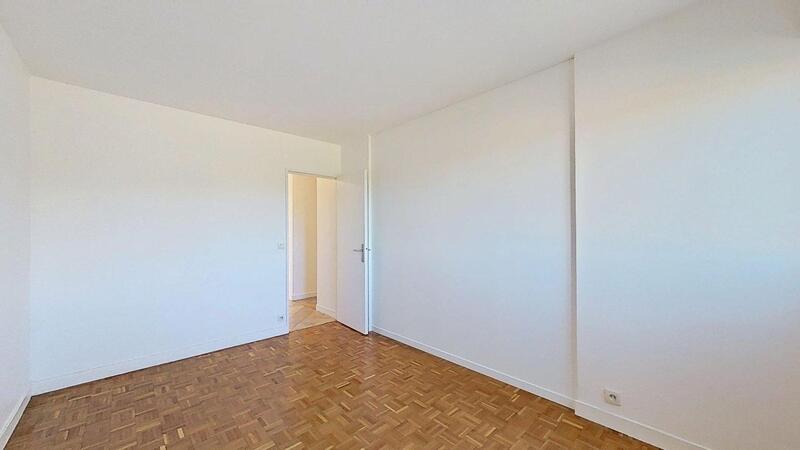 Appartement - 98 m² - 4 pièces