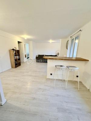Appartement - 61 m² - 3 pièces