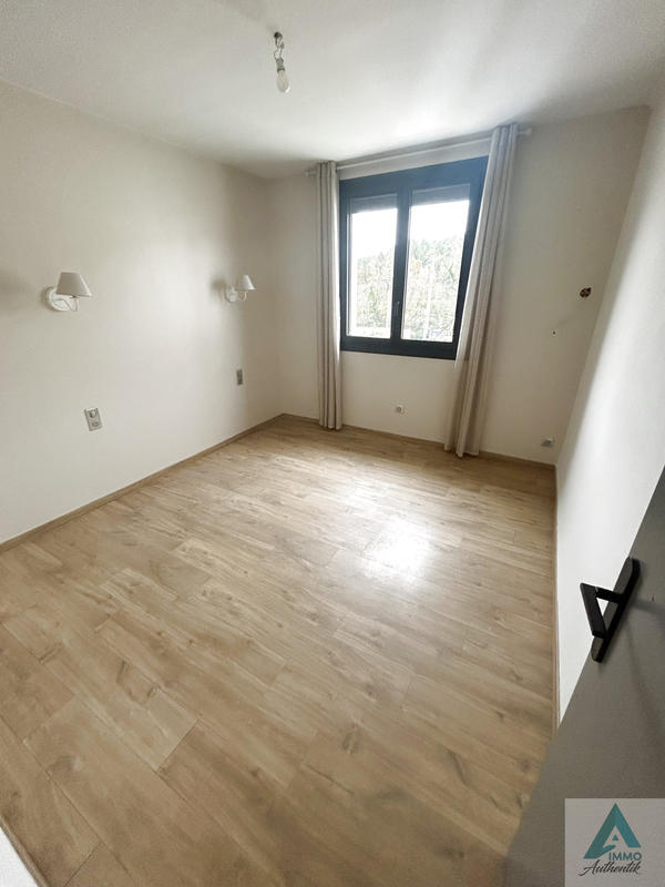 Maison - 70 m² - 3 pièces