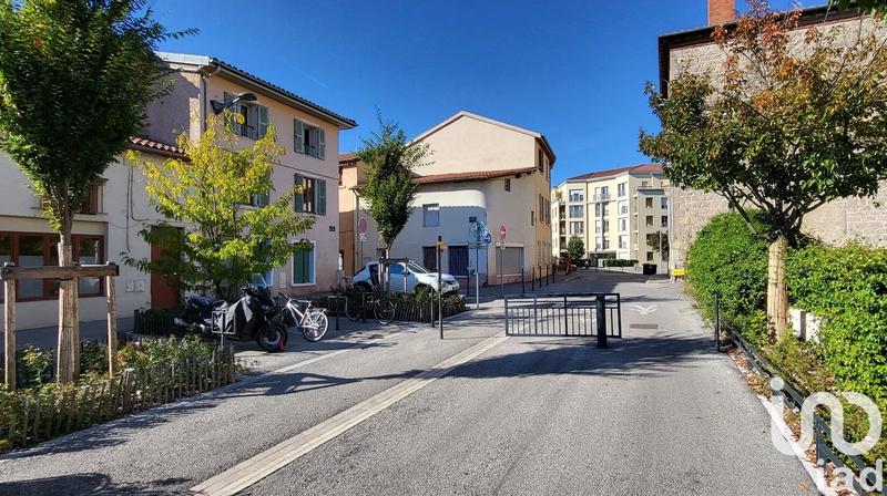 Maison de ville - 74 m² - 3 pièces