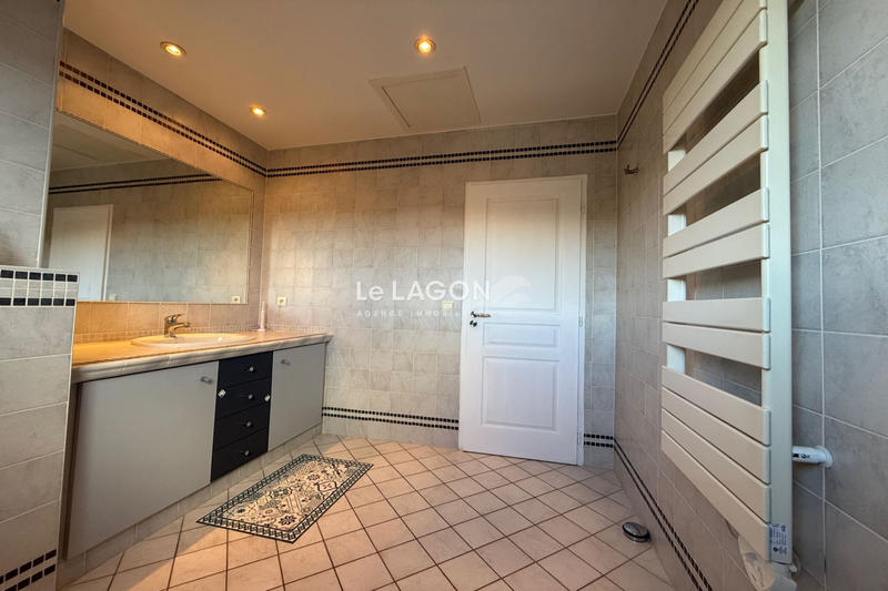 Maison - 155 m² - 4 pièces