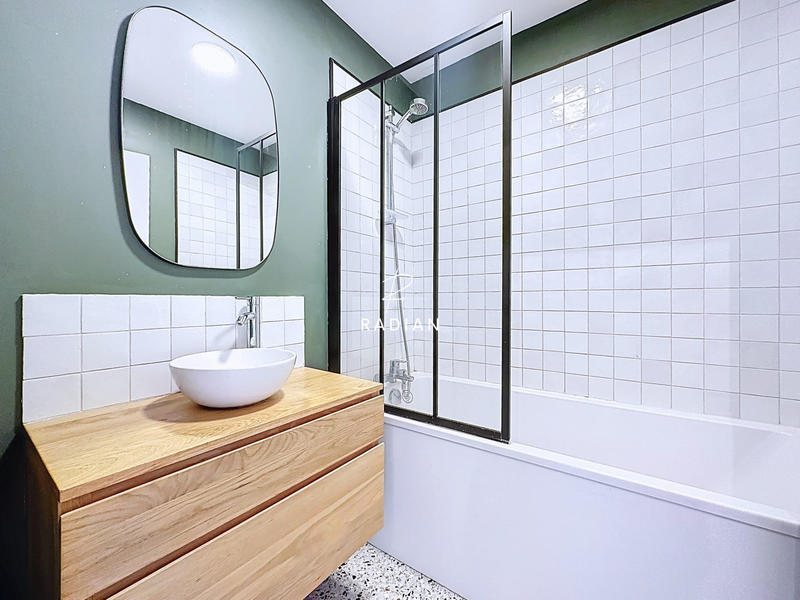 Appartement - 64 m² - 3 pièces