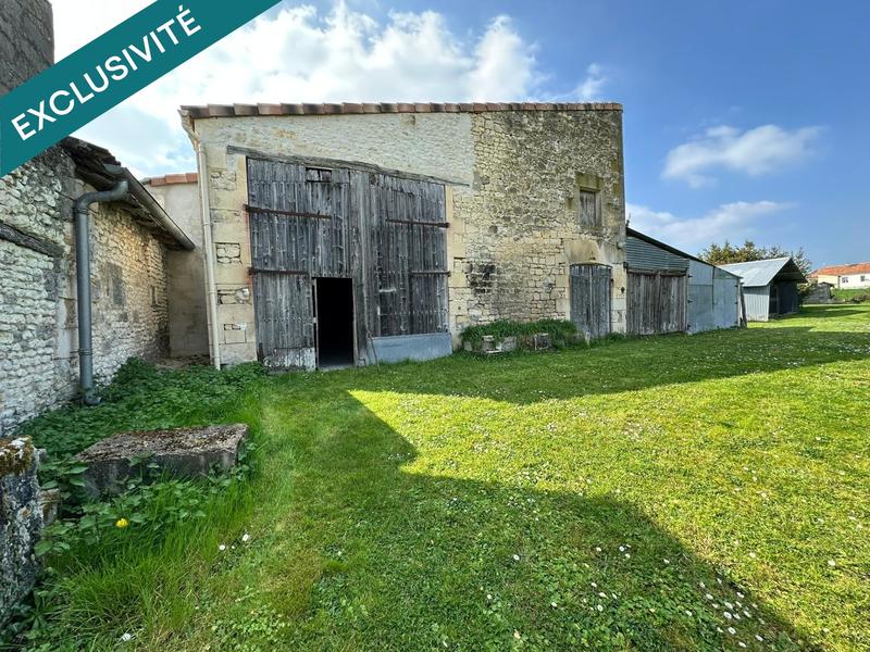 Maison - 200 m² - 2 pièces