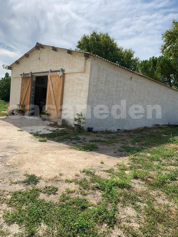 Local commercial - 140 m²