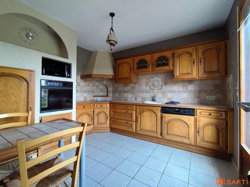 Maison - 141 m² - 5 pièces