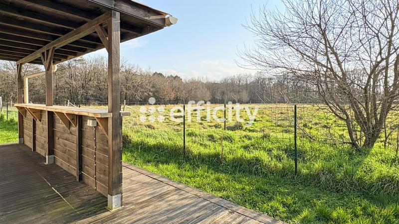 Maison - 92 m² - 4 pièces