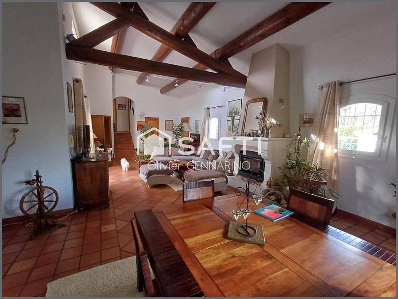 Maison - 173 m² - 7 pièces