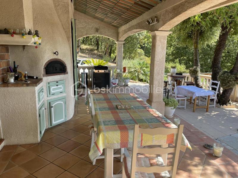 Villa - 80 m² - 4 pièces