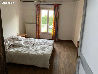 Maison - 239 m² - 8 pièces