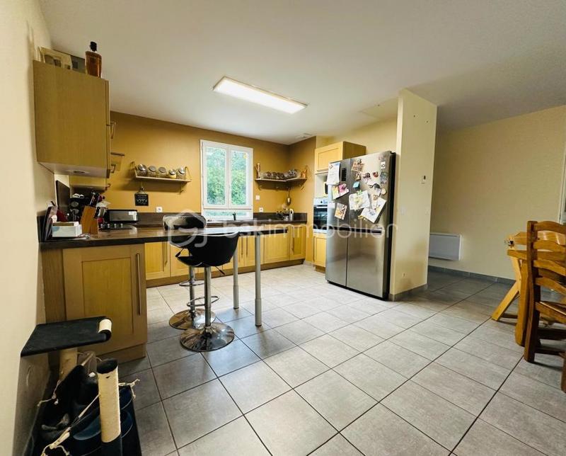 Maison - 94 m² - 4 pièces