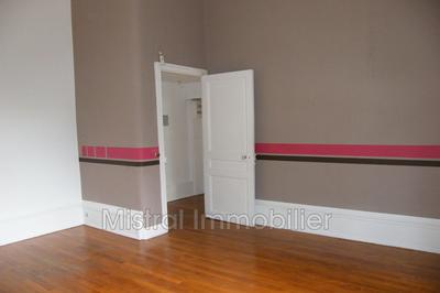 Appartement - 87 m² - 3 pièces