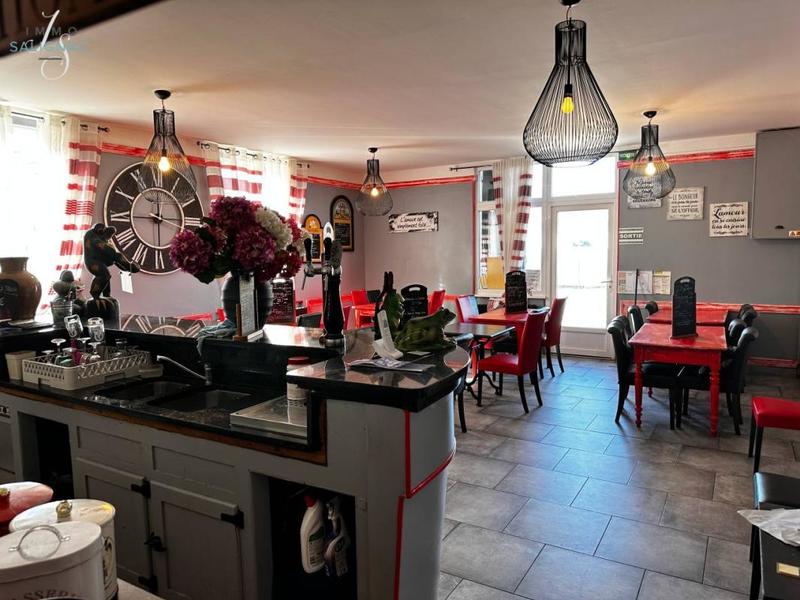 Local commercial - 234 m²