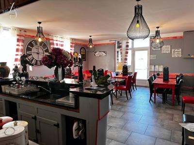 Local commercial - 234 m²