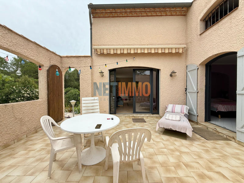 Maison - 190 m² - 9 pièces