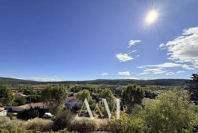 Villa - 202 m² - 7 pièces