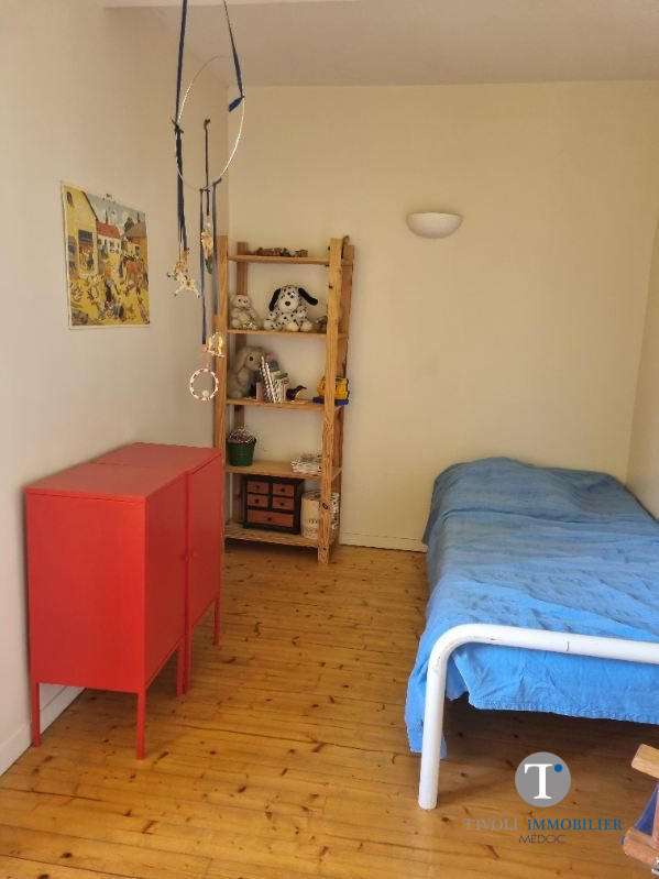 Maison - 431 m² - 9 pièces