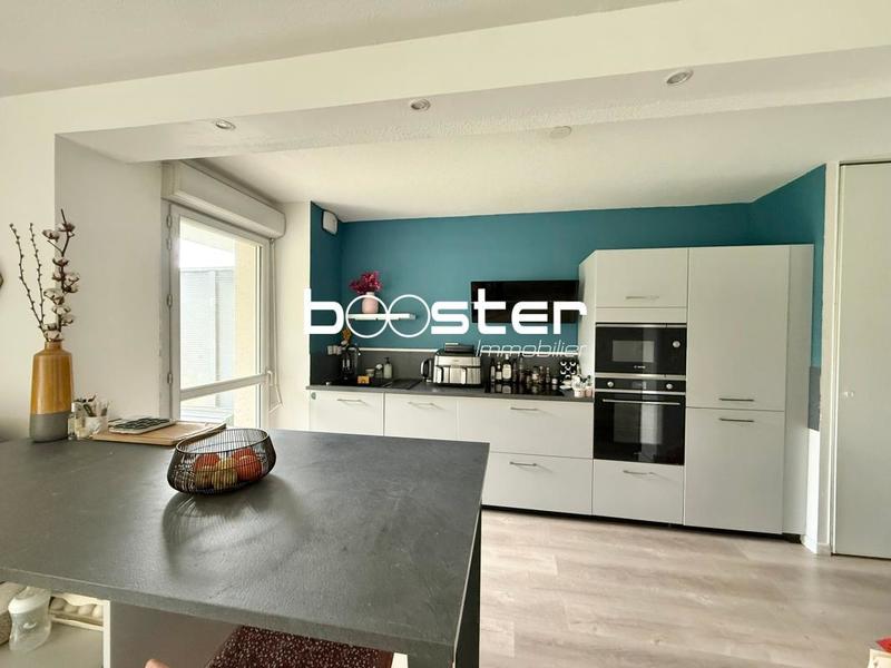 Appartement ancien - 65 m² - 3 pièces