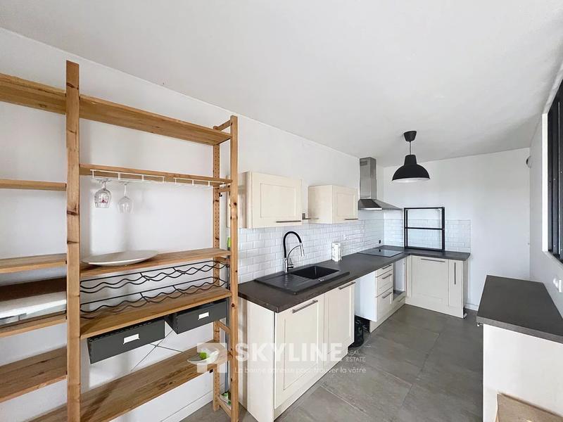 Appartement - 65 m² - 3 pièces