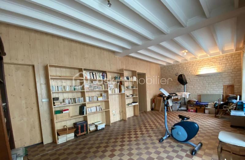 Maison de village - 303 m² - 11 pièces