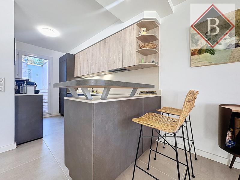 Maison - 90 m² - 3 pièces