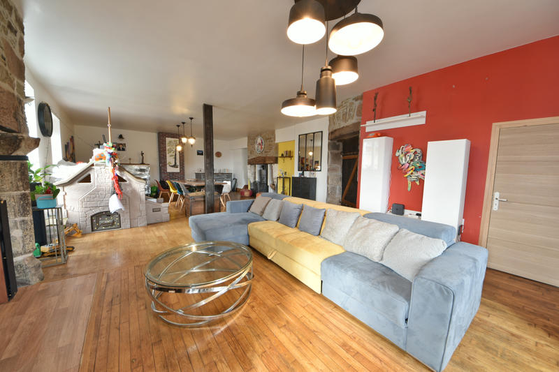 Maison - 153 m² - 6 pièces