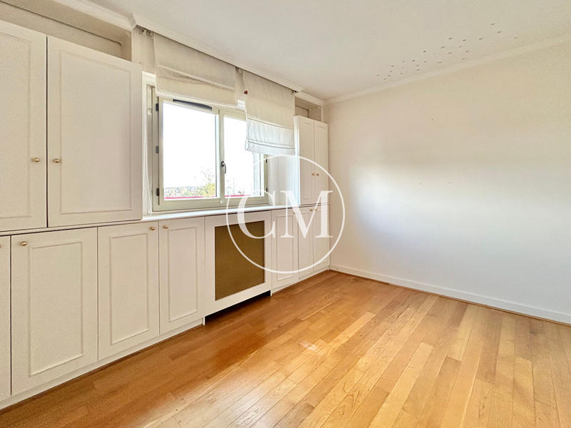 Appartement - 113 m² - 4 pièces