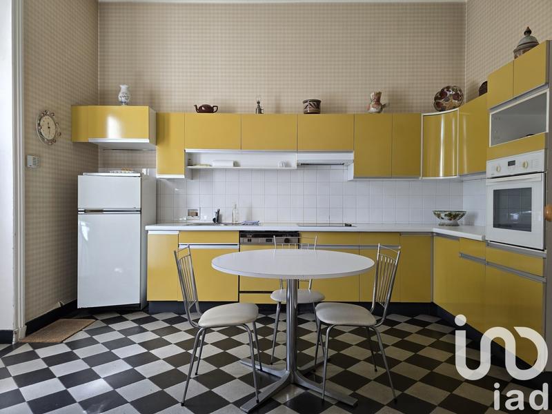 Maison de ville - 373 m² - 14 pièces