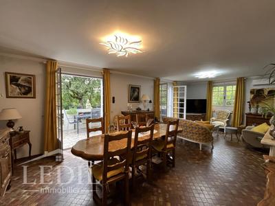 Maison de campagne - 205 m² - 6 pièces