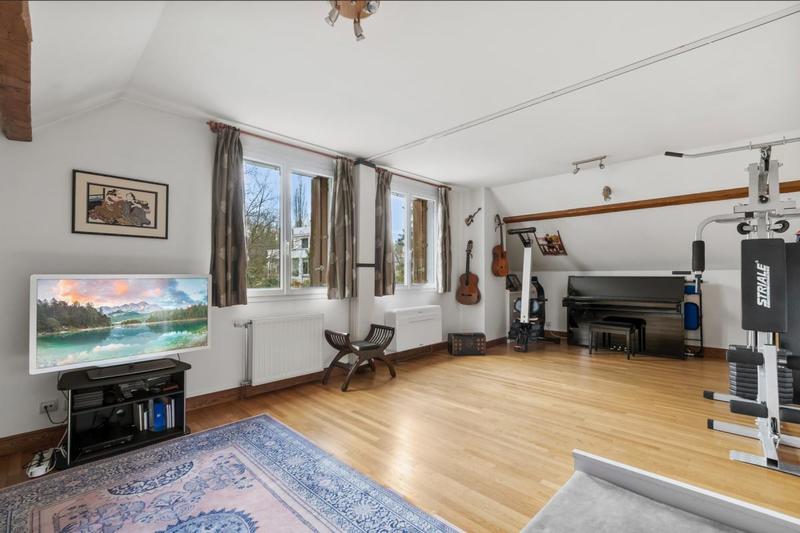 Maison - 160 m² - 7 pièces