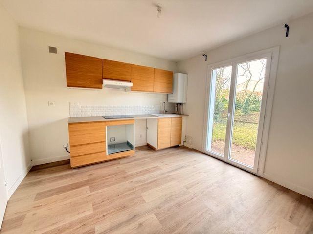 Maison - 96 m² - 4 pièces