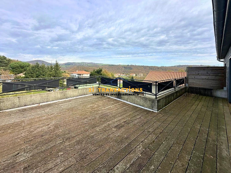 Duplex - 126 m² - 5 pièces