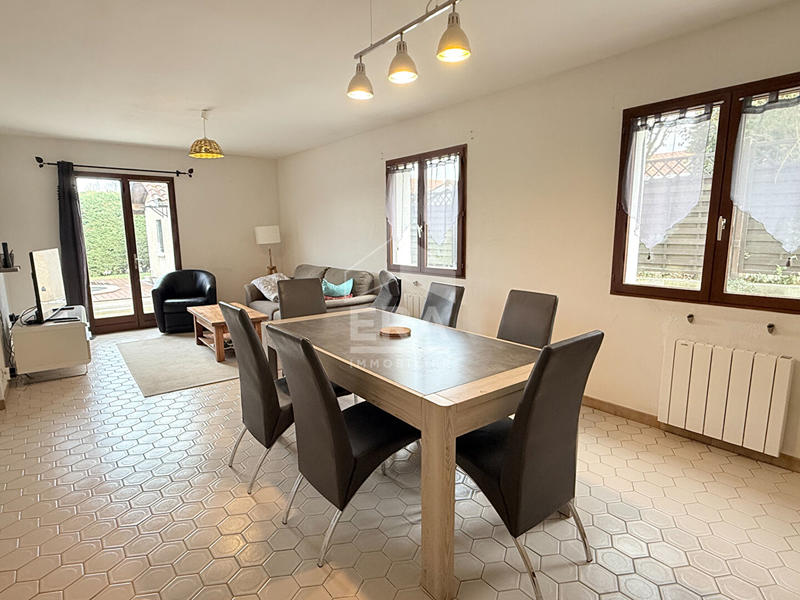 Maison - 112 m² - 5 pièces
