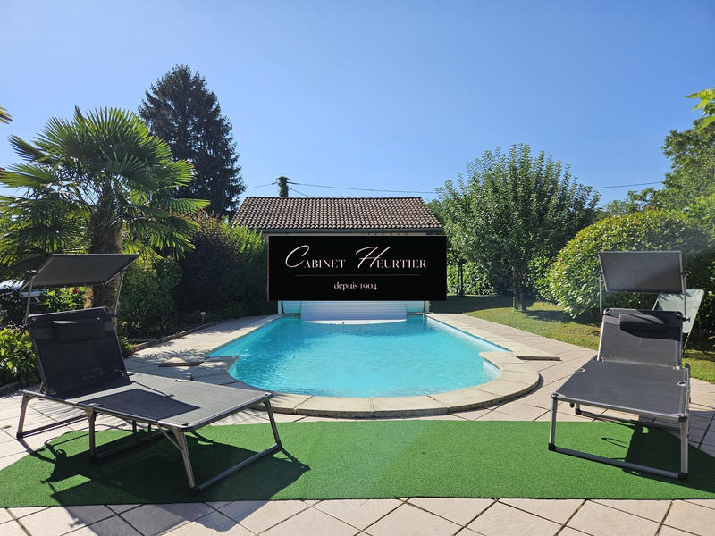 Maison - 141 m² - 7 pièces