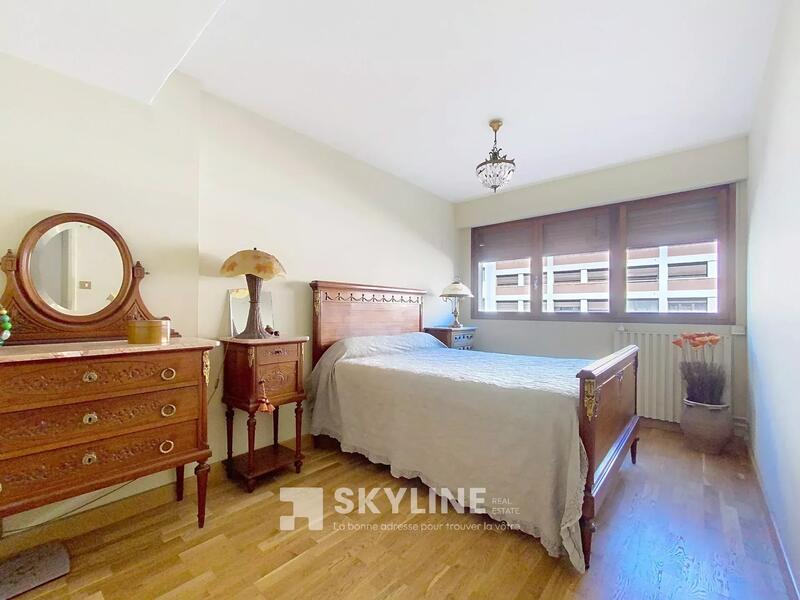 Appartement - 80 m² - 4 pièces