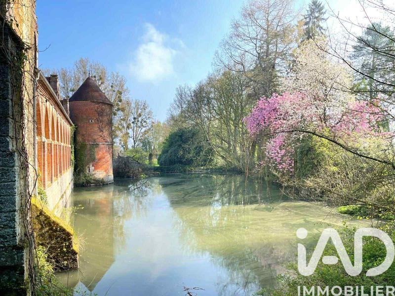 Maison - 354 m² - 10 pièces