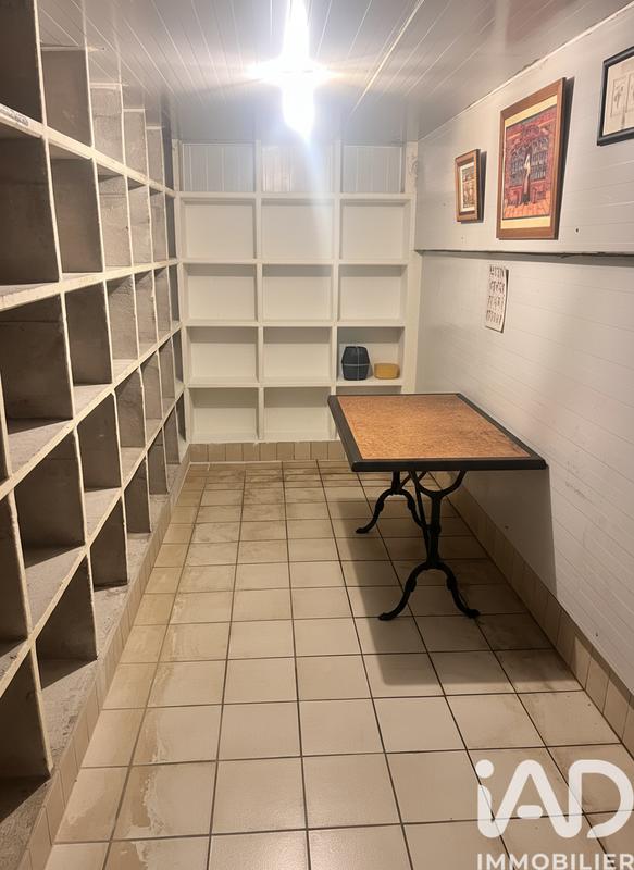 Maison - 187 m² - 7 pièces